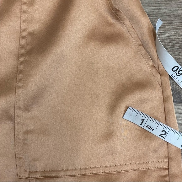 NEW Bailey 44 Gold Satin Cargo Pocket Straight Leg Ankle Pants - Picture 9 of 12